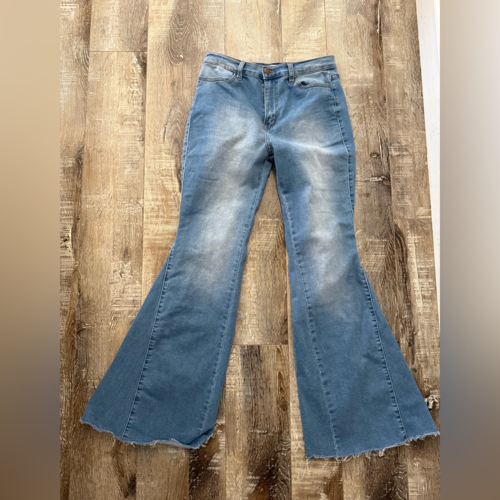 Chic Flare Blue Women's Jeans